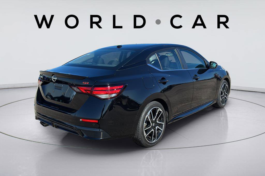 Used 2025 Nissan Sentra SR image 14