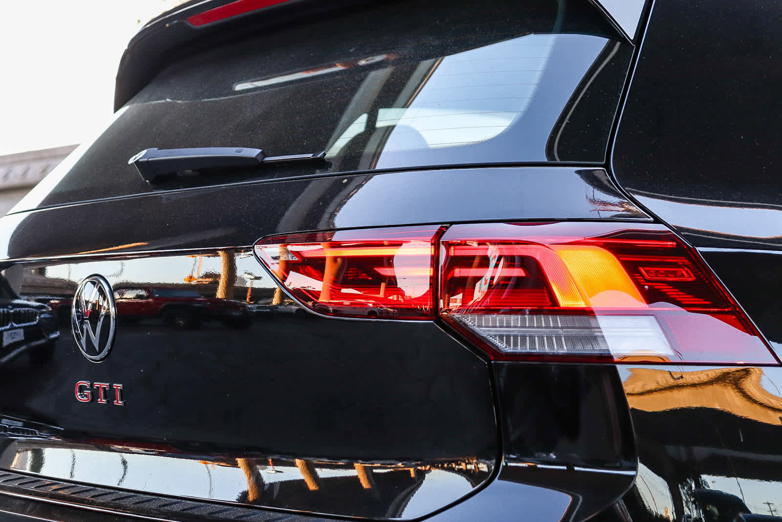 New 2026 Volkswagen GTI Autobahn image 9