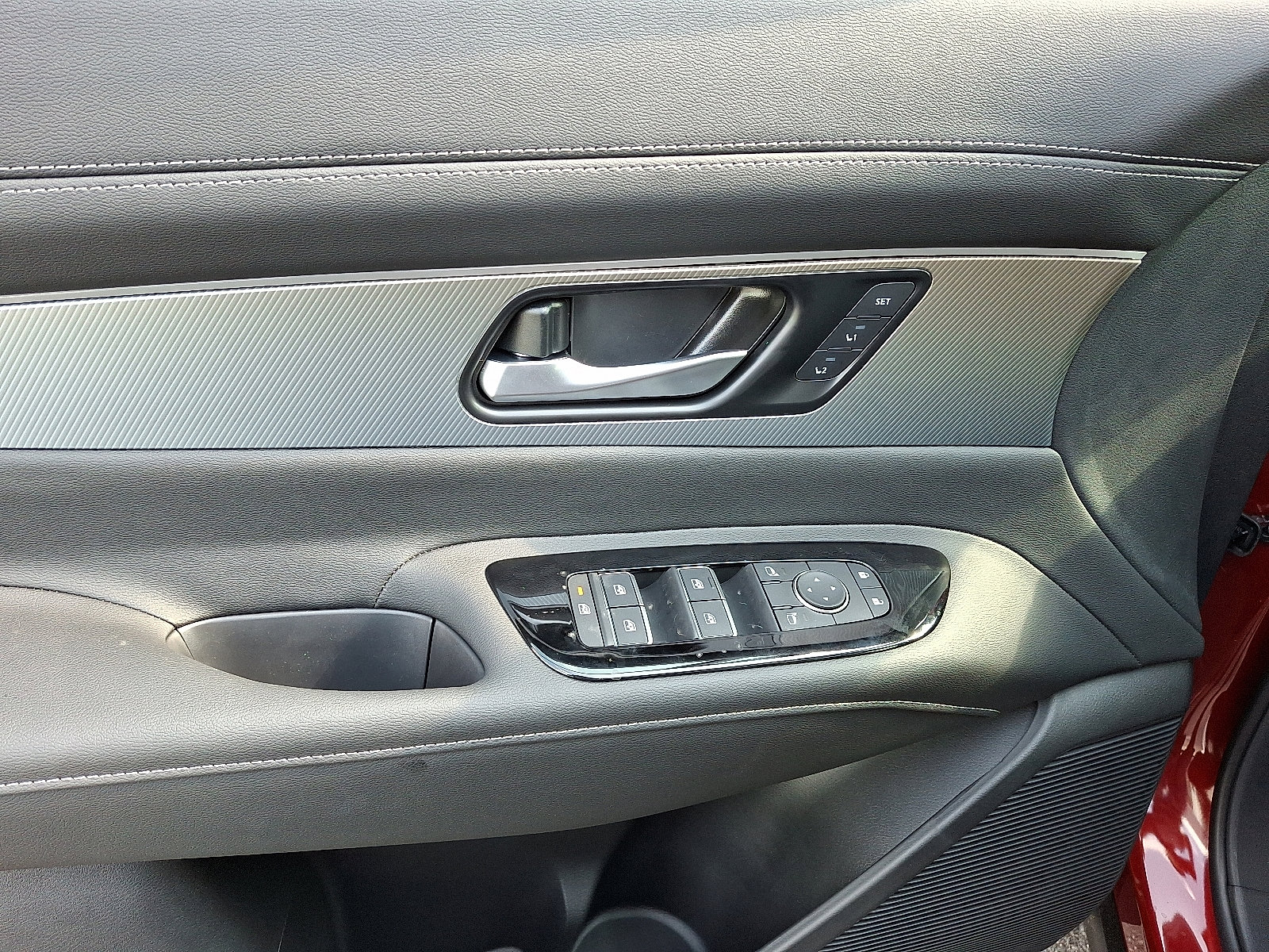 New 2025 Nissan Murano SL w/ Cargo Package image 8