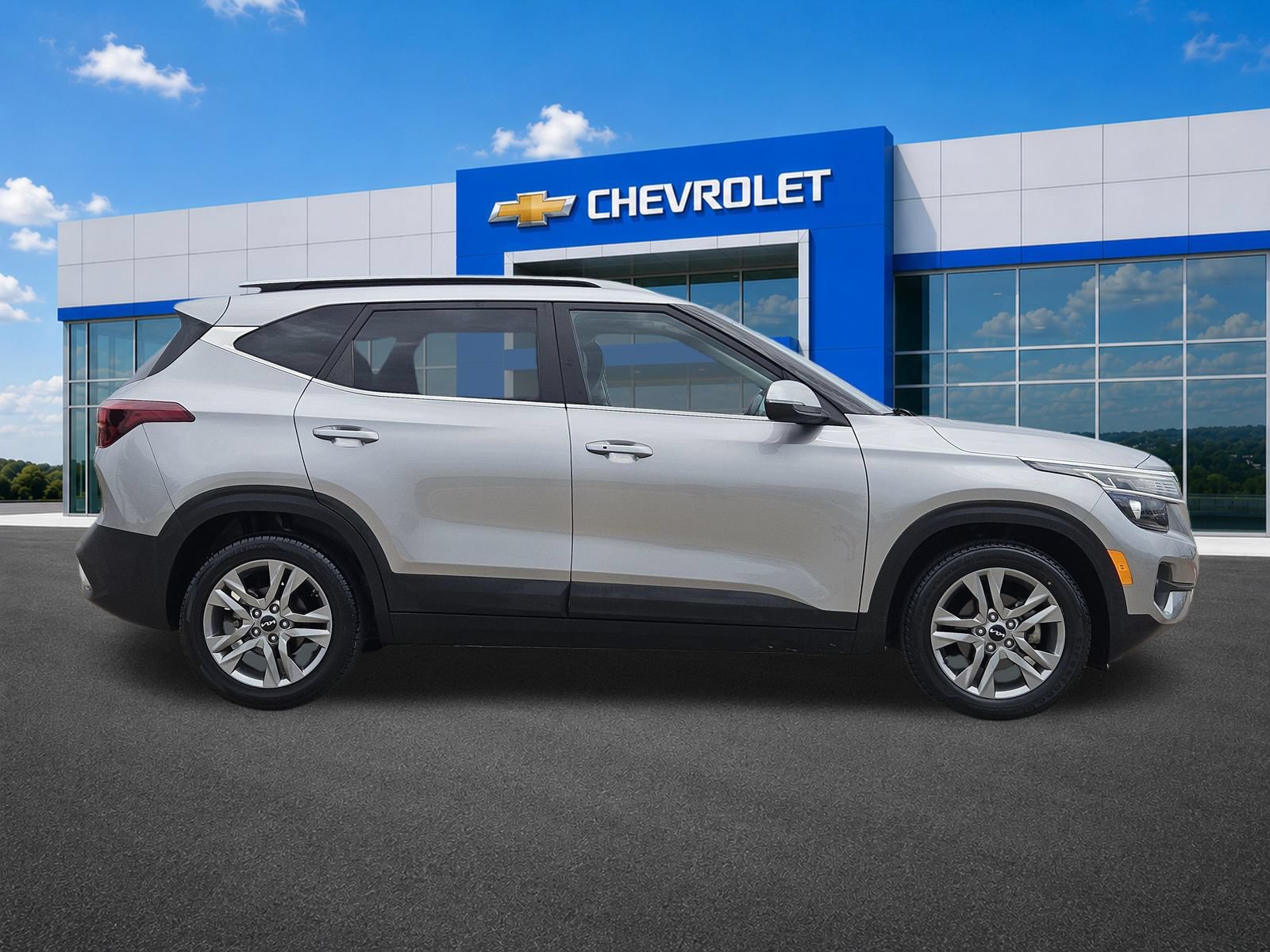Used 2022 Kia Seltos S FWD image 7