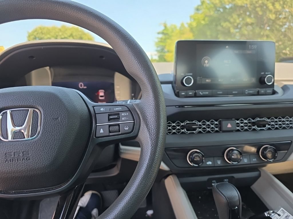 Certified 2023 Honda Accord LX image 19