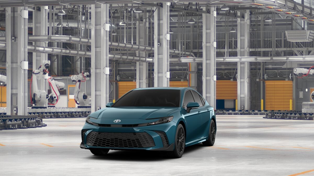 New 2026 Toyota Camry SE FWD image 18