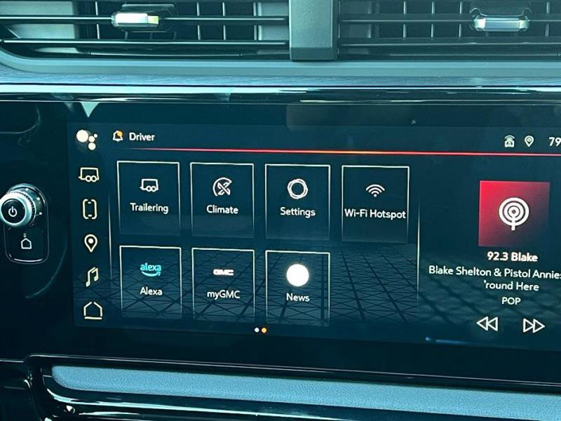 Used 2025 GMC Sierra 2500 AT4 w/ AT4 Premium Plus Package image 35