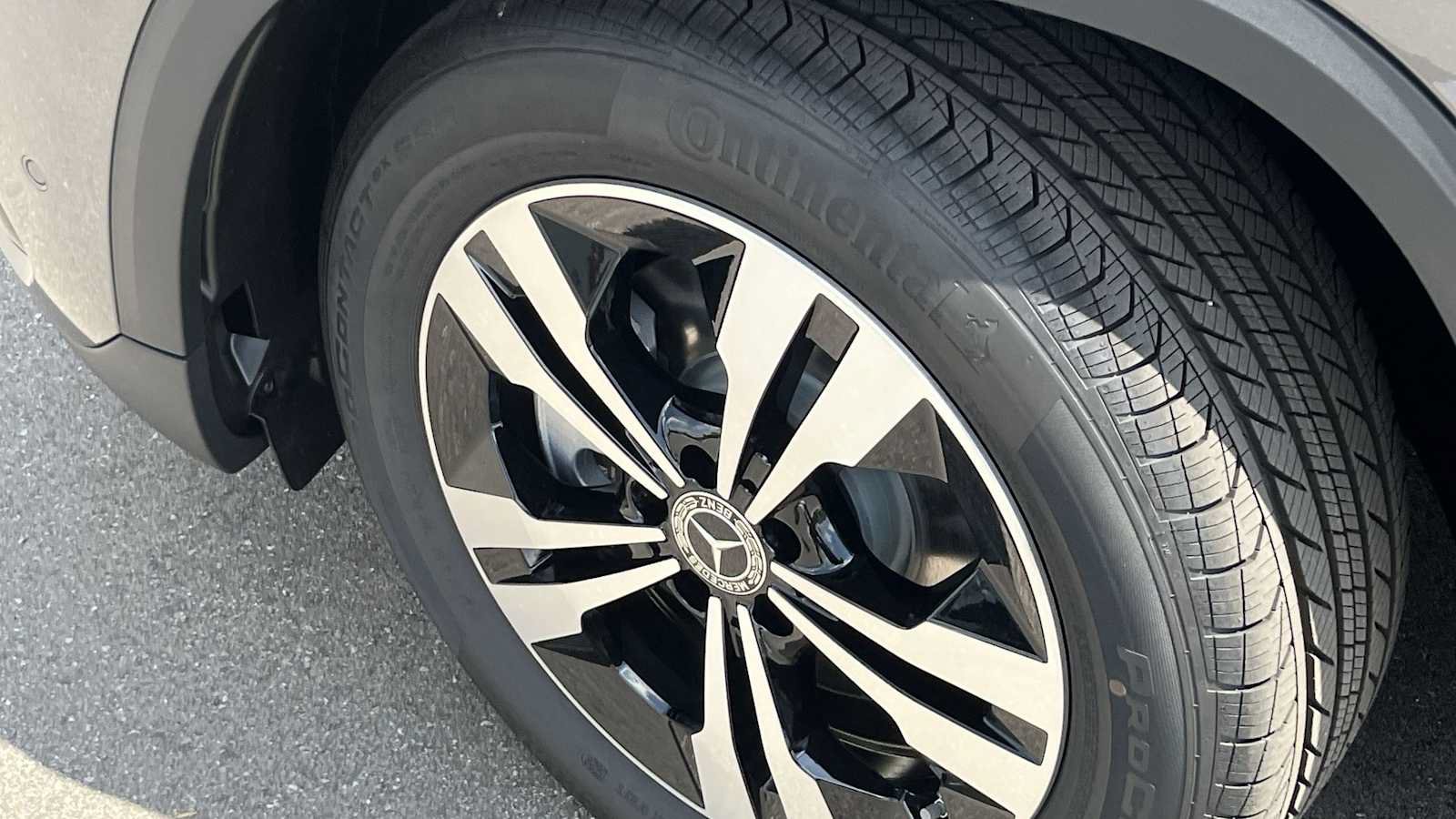 New 2026 Mercedes-Benz GLA 250 4MATIC image 25