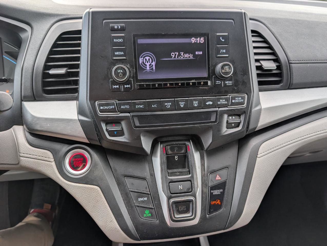 Used 2018 Honda Odyssey LX image 21