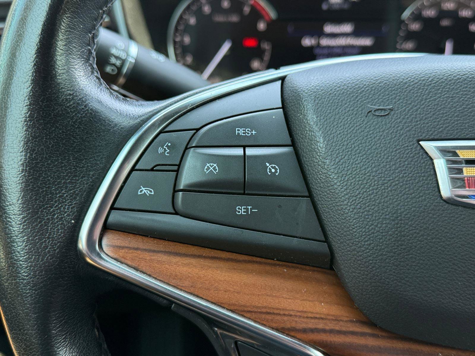 Used 2021 Cadillac XT5 Premium Luxury w/ LPO, Floor Liner Package AWD/4WD image 26