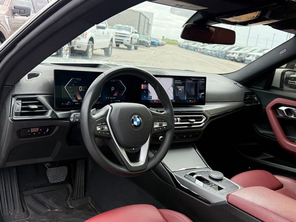 Used 2023 BMW 230i Coupe w/ Premium Package image 4