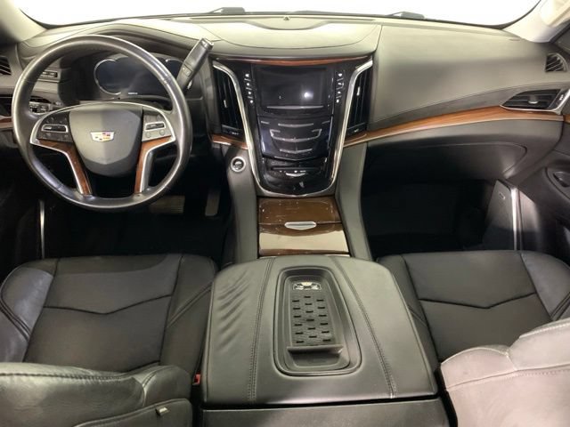 Used 2016 Cadillac Escalade ESV Premium AWD/4WD image 2