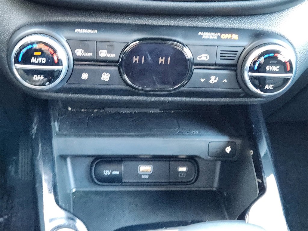 Used 2025 Kia Soul EX image 14