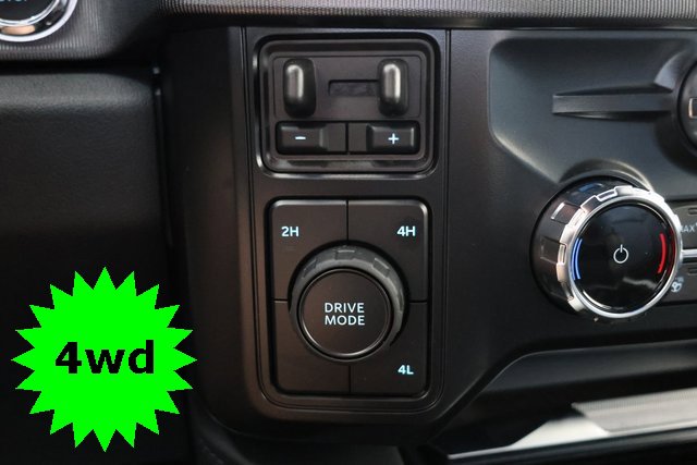 Used 2025 Ford F450 Platinum w/ FX4 Off-Road Package image 24