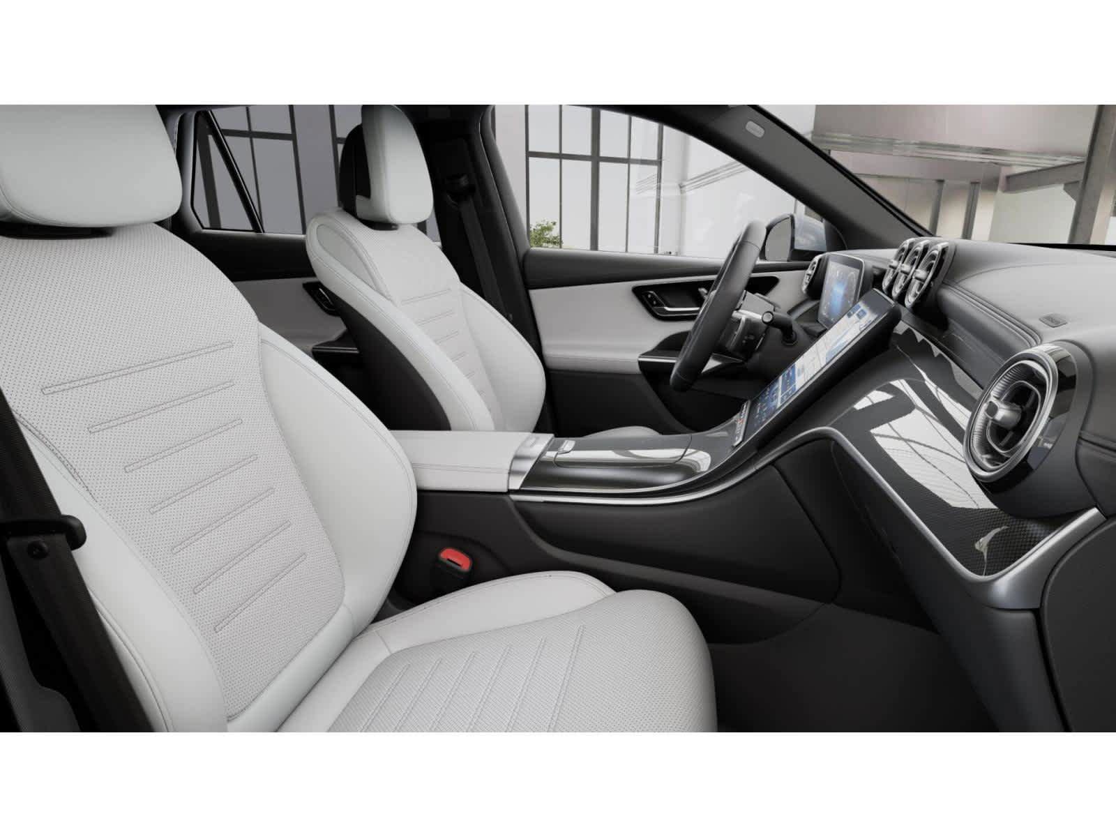 New 2025 Mercedes-Benz GLC 350e 4MATIC image 3