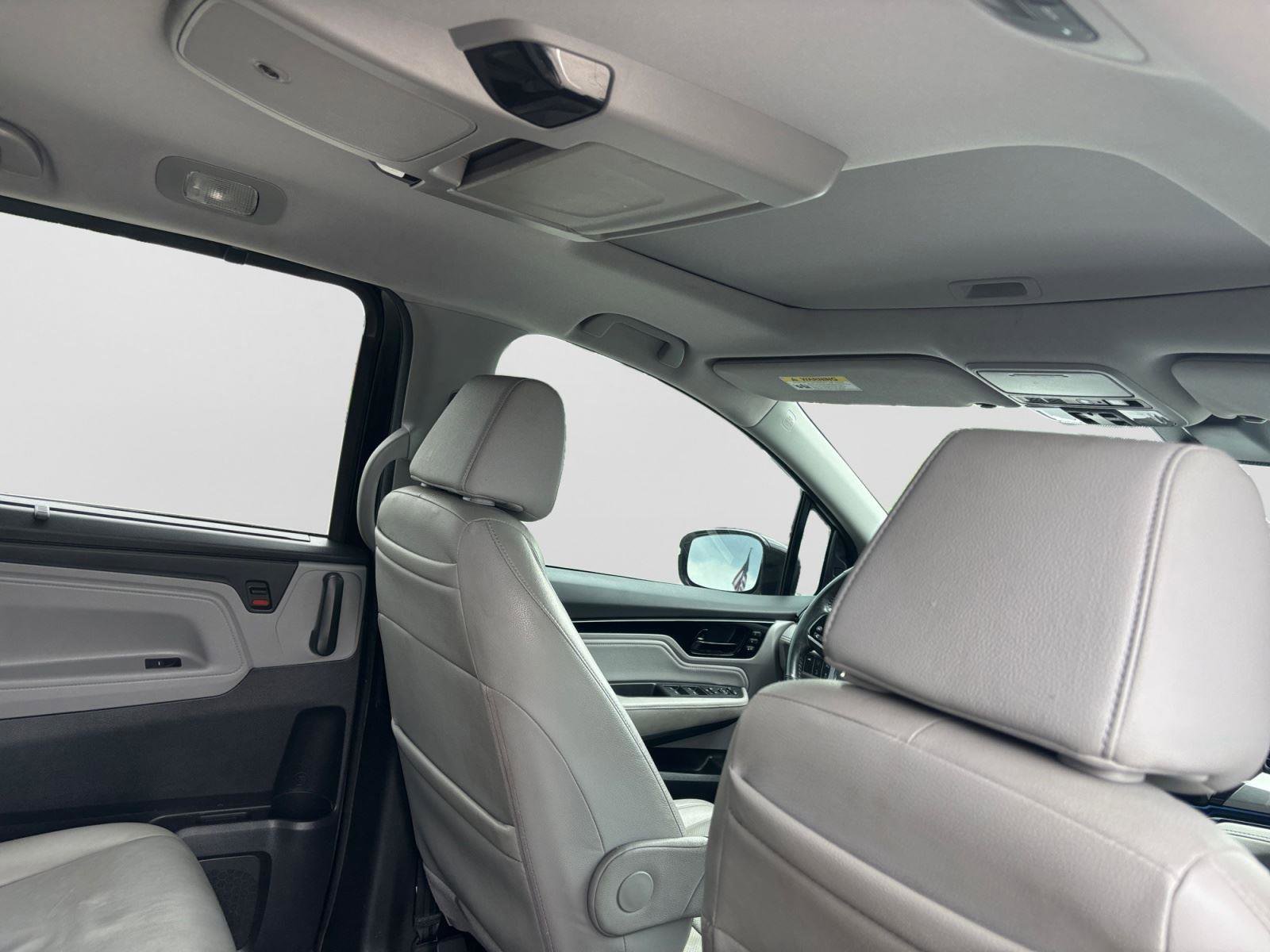 Used 2019 Honda Odyssey Elite image 43