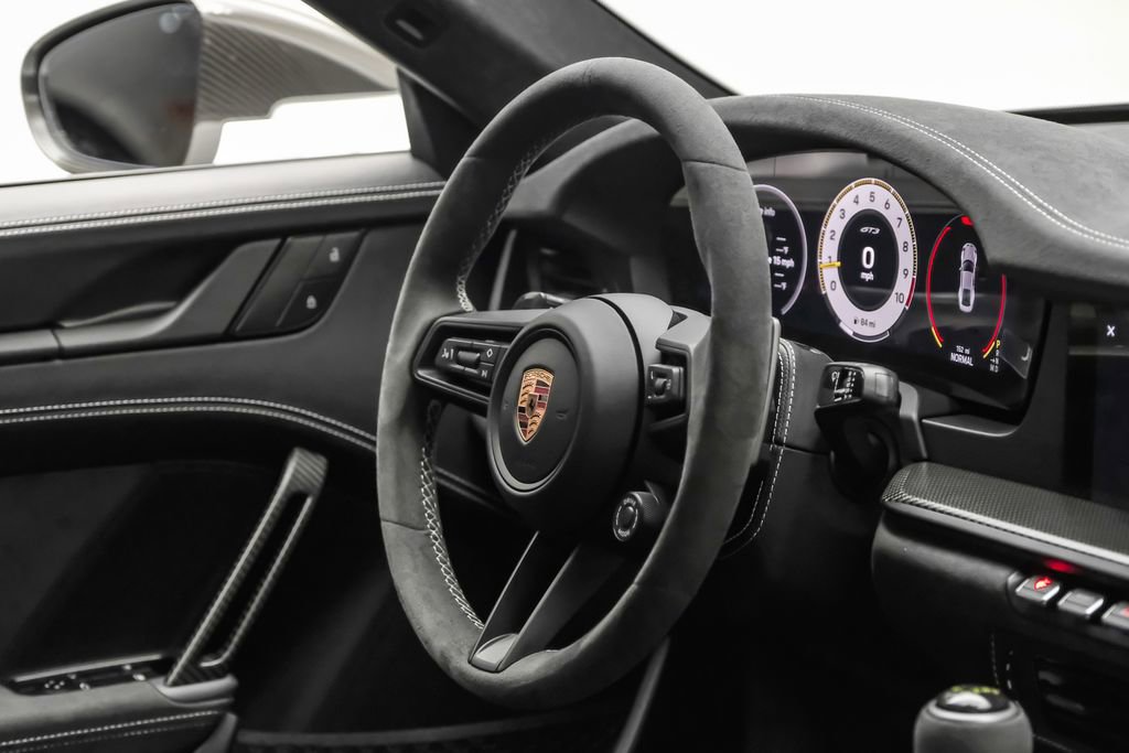 Used 2026 Porsche 911 GT3 w/ Weissach Package image 15