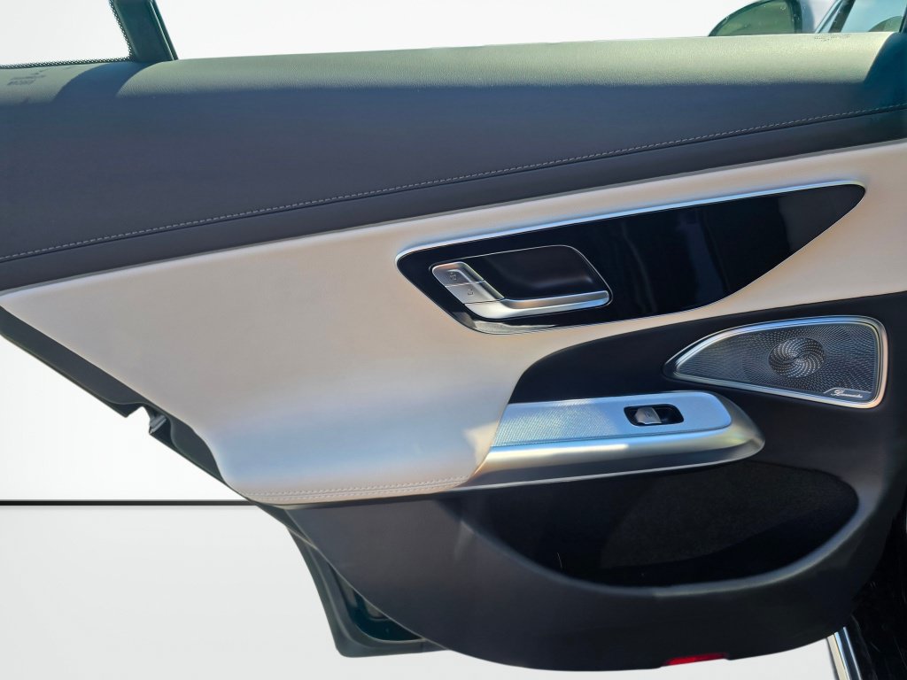 New 2027 Mercedes-Benz E 350 4MATIC Sedan image 18
