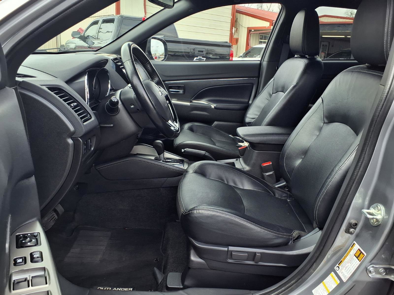 Used 2023 Mitsubishi Outlander Sport GT image 11