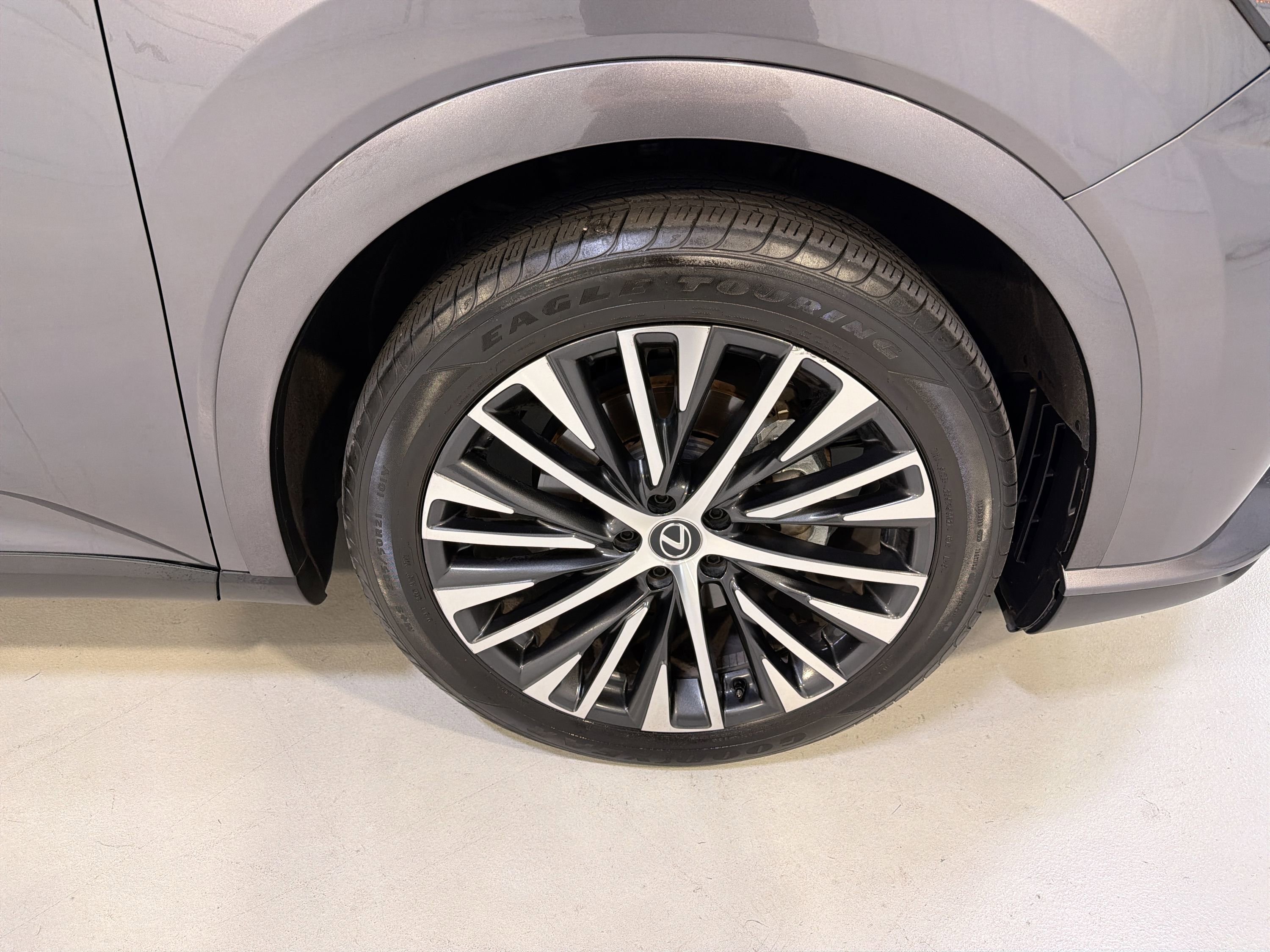 Used 2023 Lexus RX 350 Premium Plus w/ Accessory Package (Z1) FWD image 30