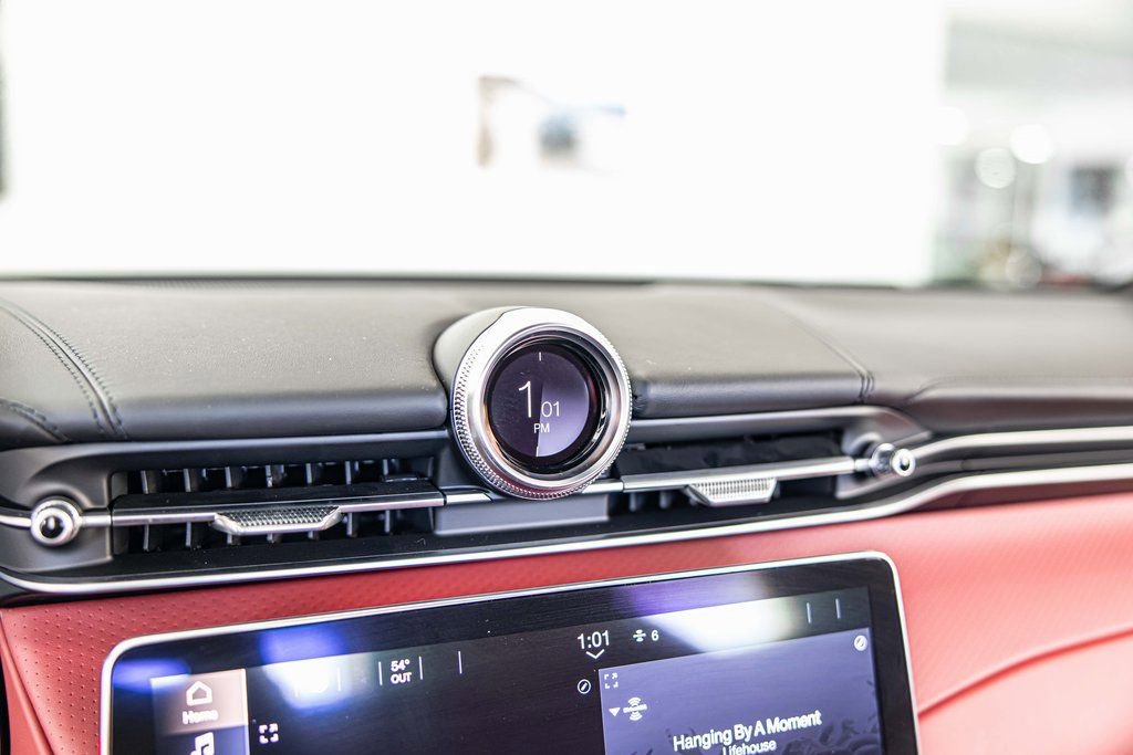 New 2026 Maserati Grecale Modena image 27