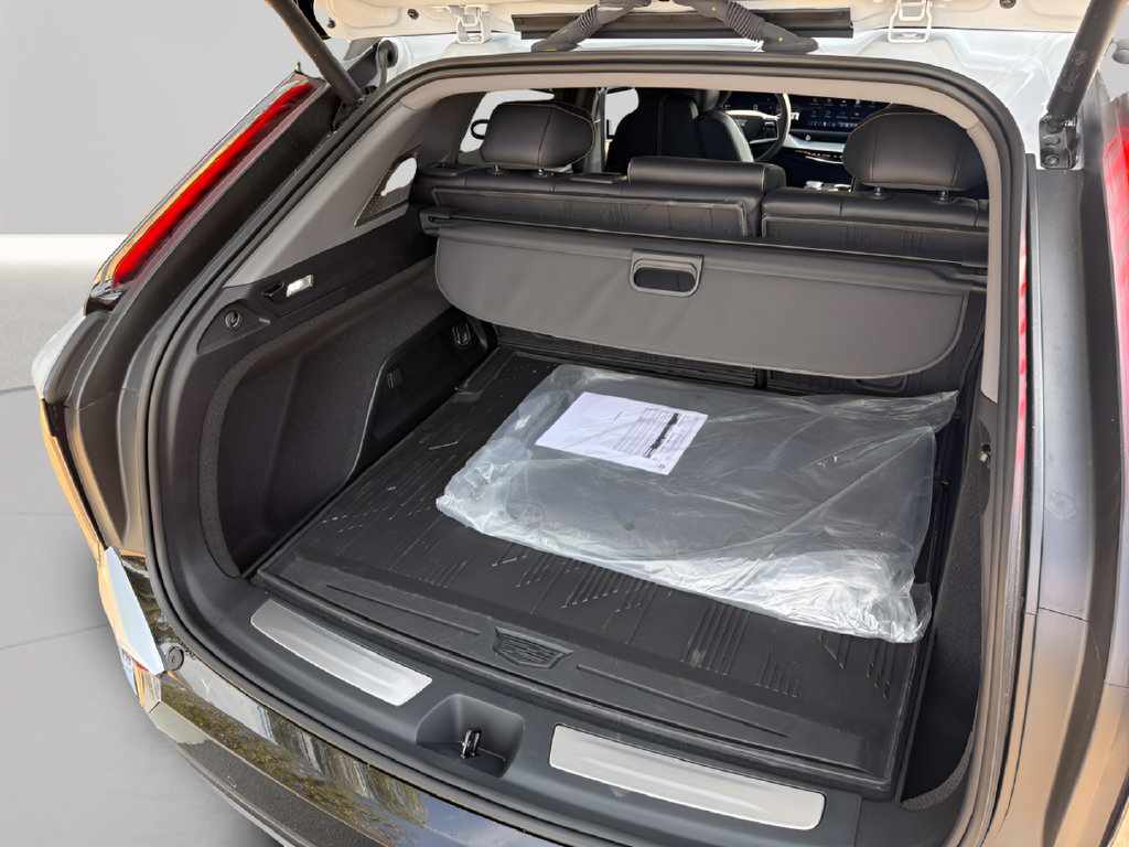 New 2027 Cadillac Optiq Premium Sport RWD image 39