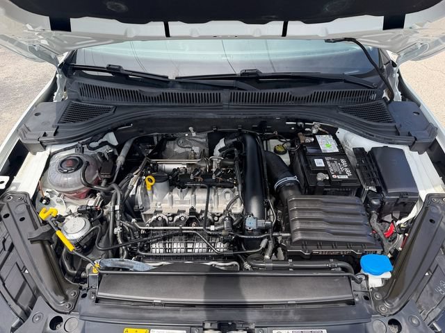 Used 2019 Volkswagen Jetta SEL w/ Cold Weather Package FWD image 19