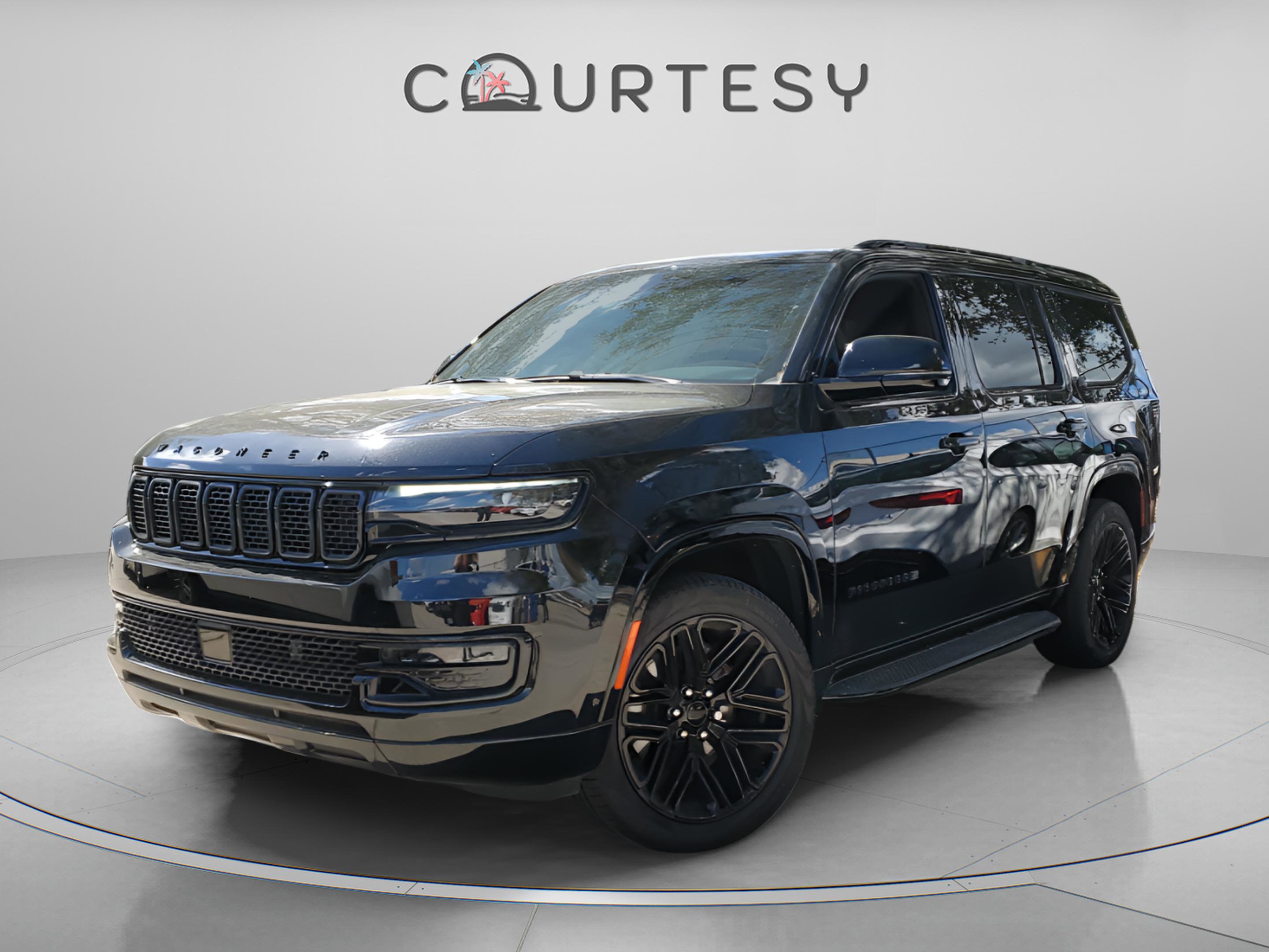 Used 2024 Jeep Wagoneer Series II image 1