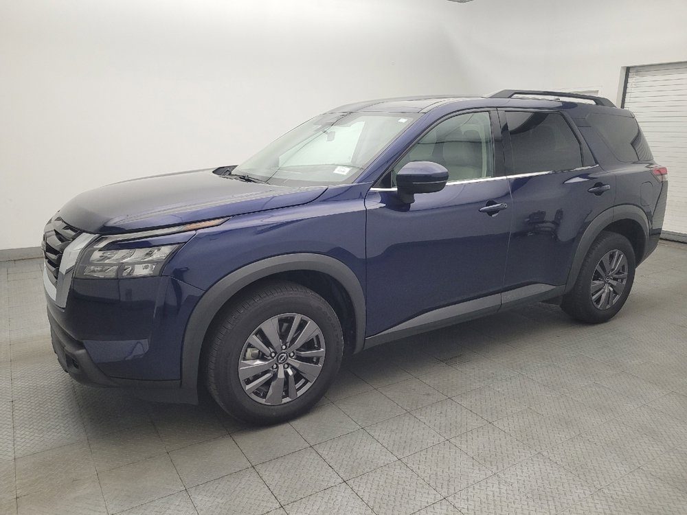 Used 2023 Nissan Pathfinder SV w/ Cargo Package FWD image 2