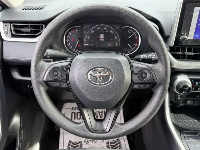 Used 2025 Toyota RAV4 XLE image 13