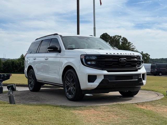 Used 2025 Ford Expedition Platinum w/ Stealth Performance Package