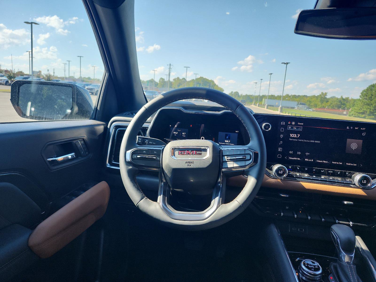 New 2025 GMC Canyon AT4 w/ Nightfall Edition image 9