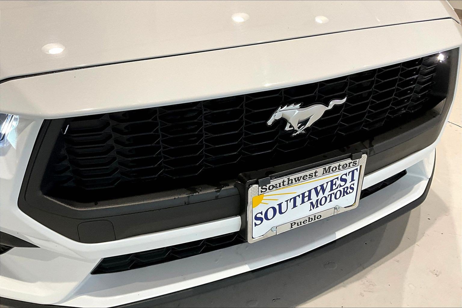 Used 2025 Ford Mustang Premium RWD image 31