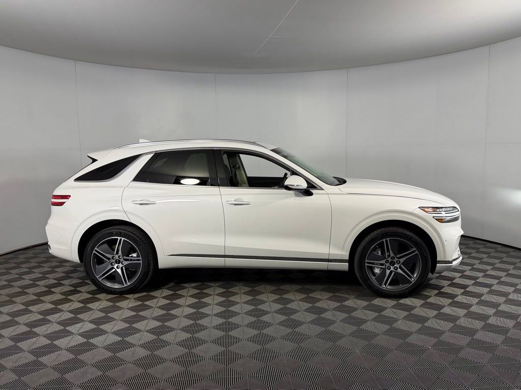 Used 2026 Genesis Electrified GV70 Prestige AWD/4WD image 4