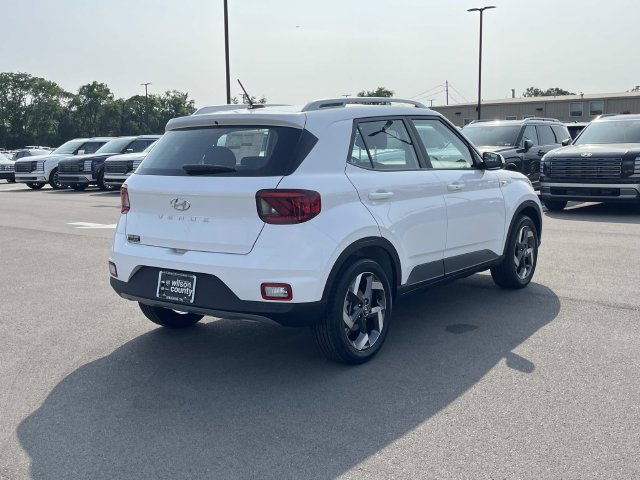 New 2026 Hyundai Venue SEL FWD image 5
