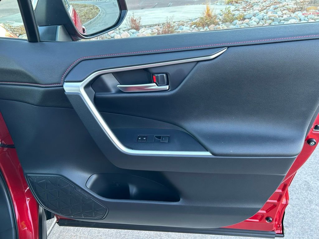 Used 2025 Toyota RAV4 XSE w/ Weather Package image 30