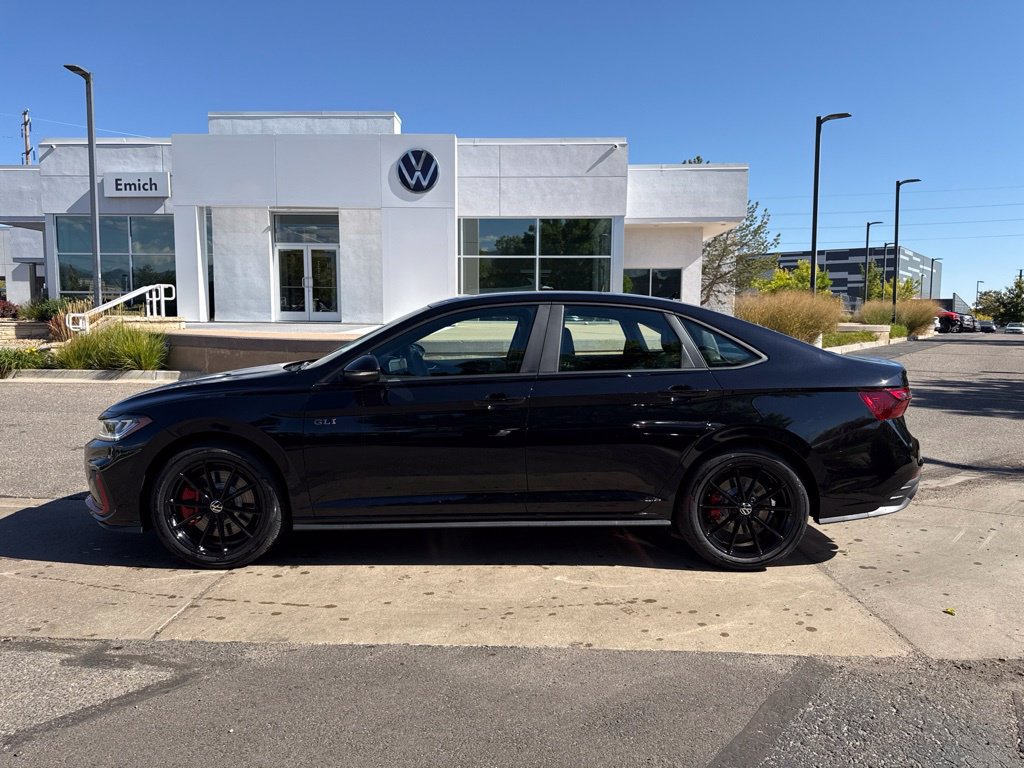 New 2027 Volkswagen Jetta GLI Autobahn FWD image 2