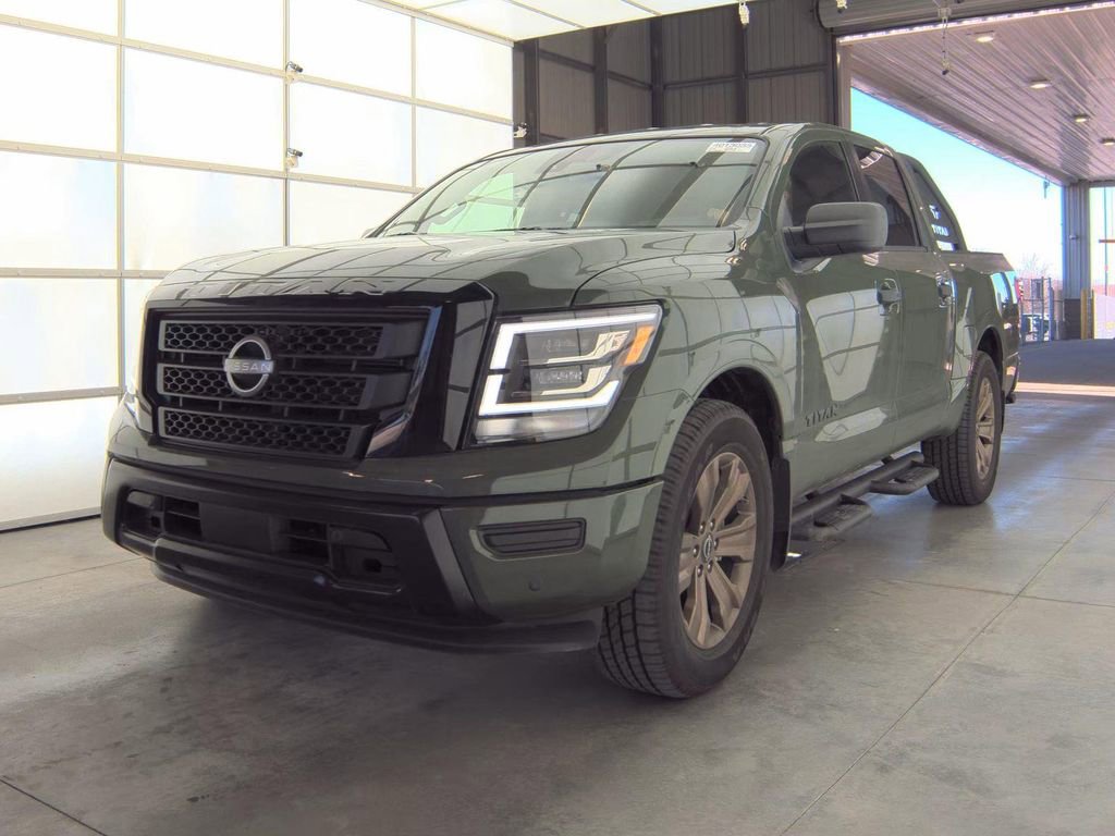 Used 2024 Nissan Titan SV w/ SV Bronze Edition Package image 2