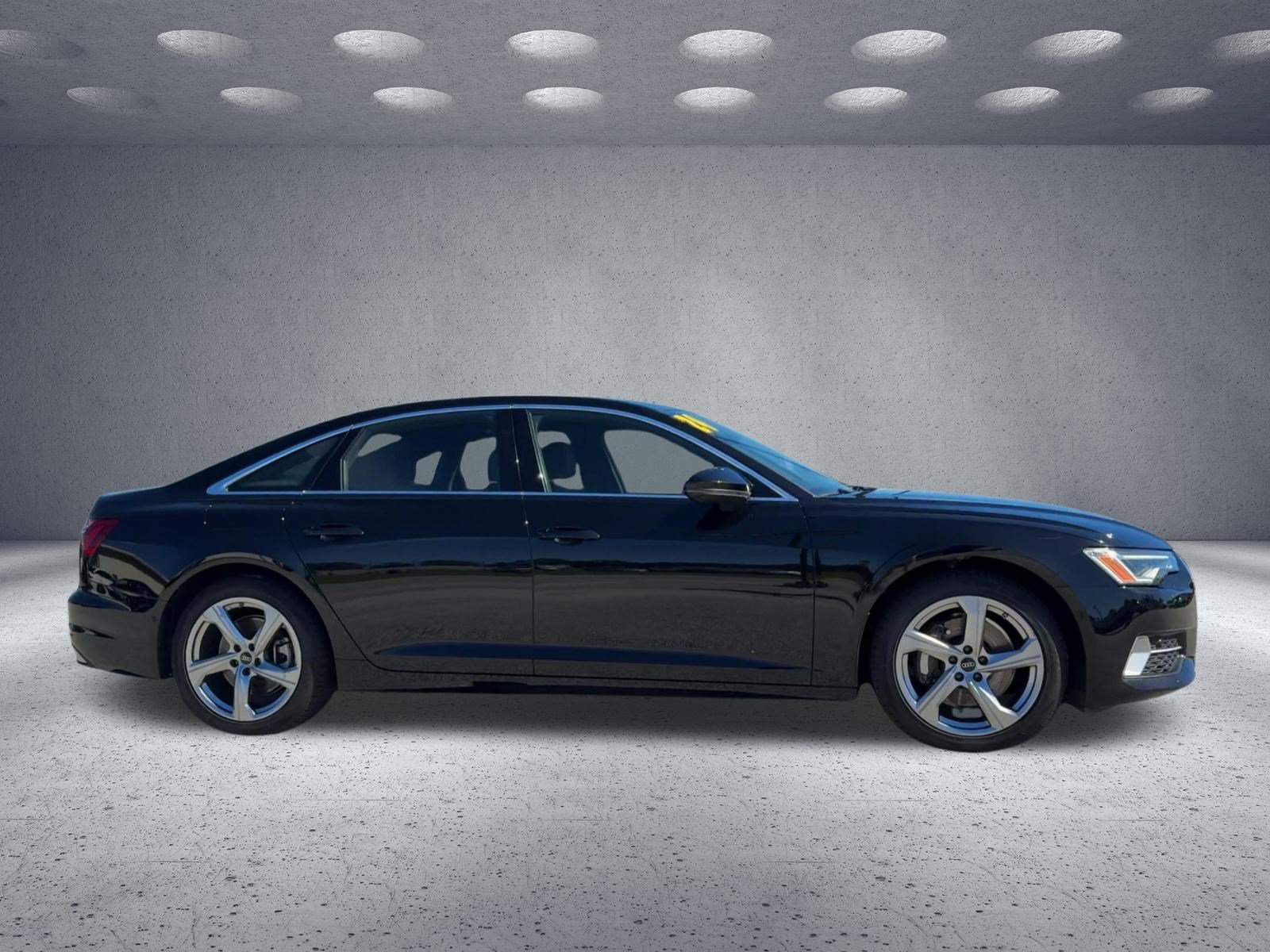 Used 2024 Audi A6 Premium Plus AWD/4WD image 2