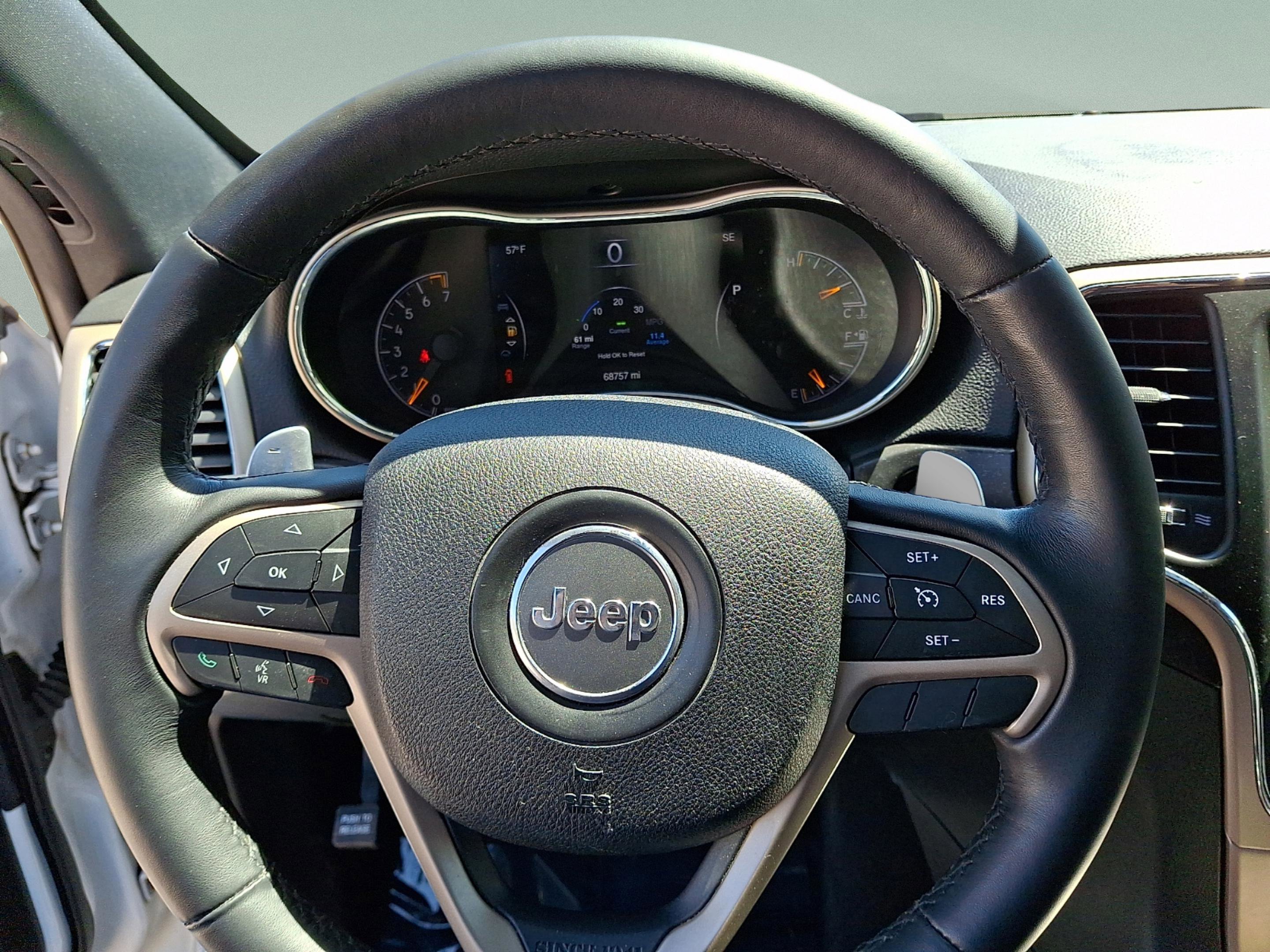 Used 2015 Jeep Grand Cherokee Laredo w/ Quick Order Package 23E image 16