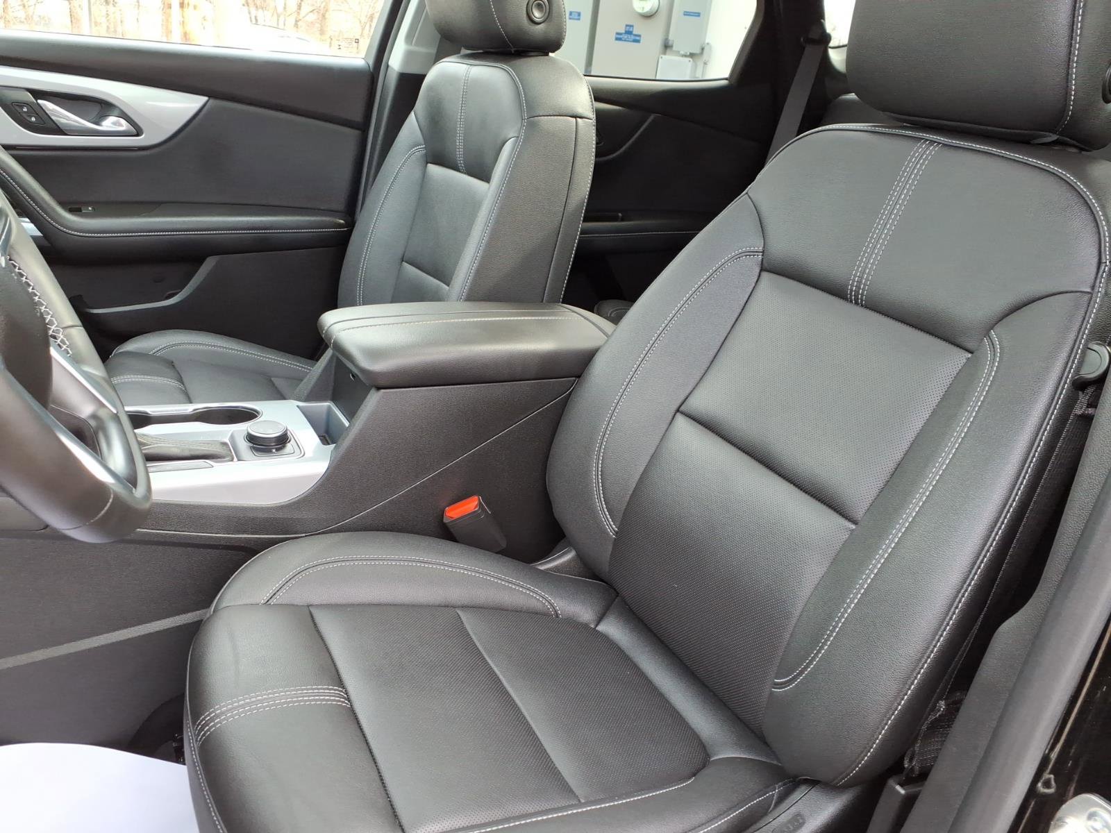 Used 2023 Chevrolet Blazer LT w/ Sound & Technology Package image 11