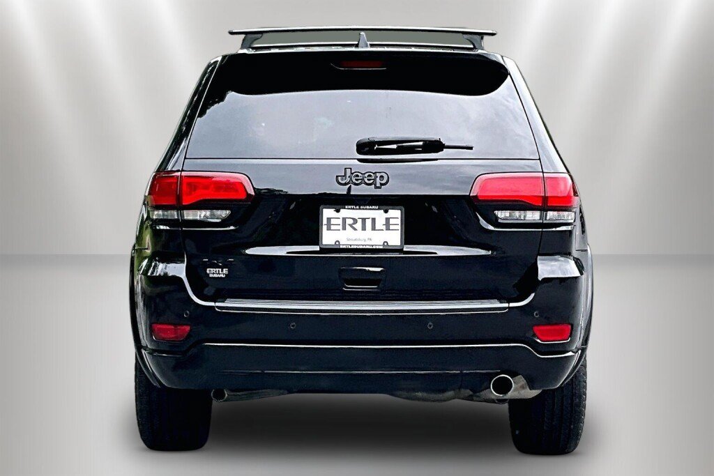 Used 2021 Jeep Grand Cherokee Laredo X AWD/4WD image 6