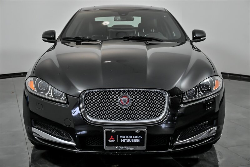 Used 2013 Jaguar XF 3.0 AWD/4WD image 4