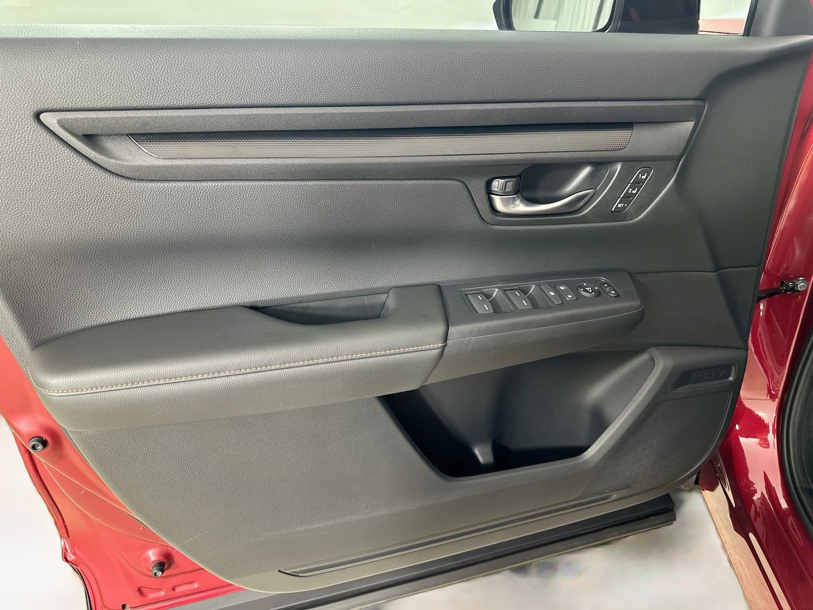 Used 2025 Honda CR-V Sport-L image 16