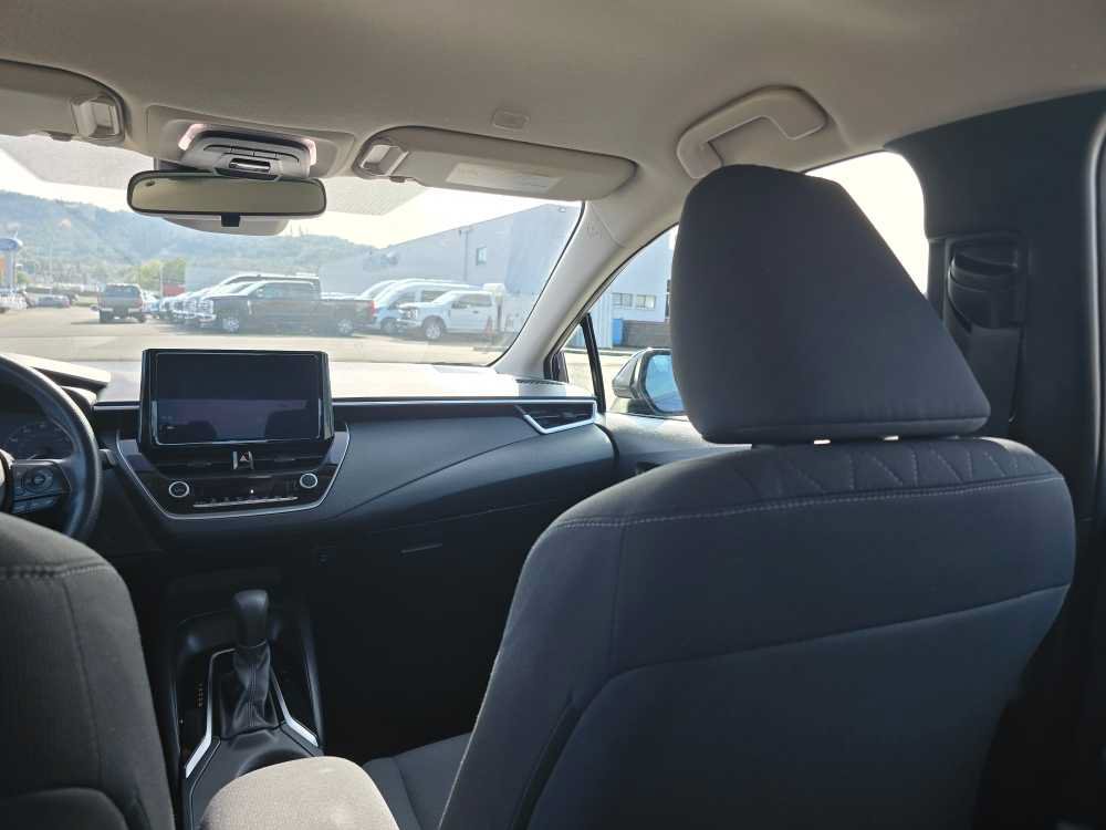 Used 2023 Toyota Corolla LE FWD image 14