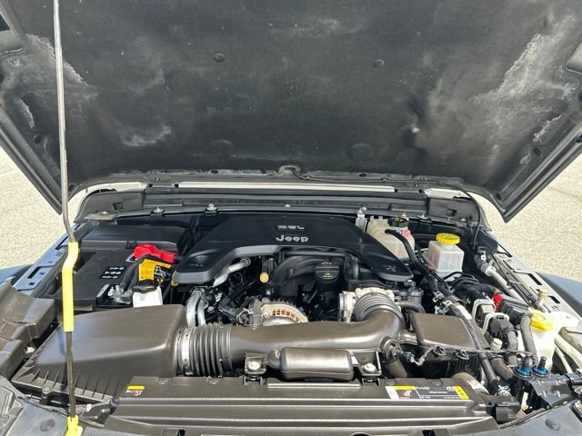 Used 2021 Jeep Gladiator Rubicon AWD/4WD image 26