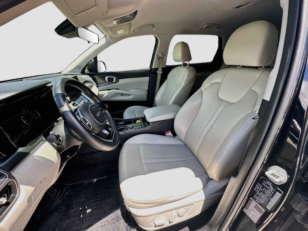 Used 2022 Kia Sorento S FWD image 22