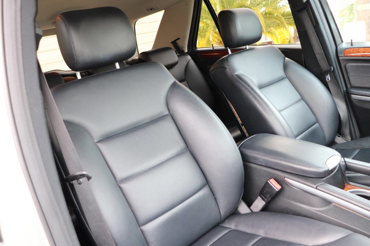 Used 2009 Mercedes-Benz ML 320 BlueTEC 4MATIC image 36