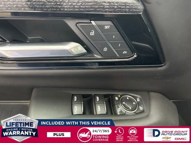 Used 2025 GMC Yukon XL AT4 Ultimate w/ LPO, Floor Liner Package image 14