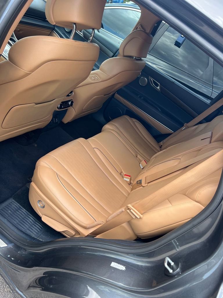 Used 2023 Genesis GV80 2.5T w/ Prestige Package AWD/4WD image 5