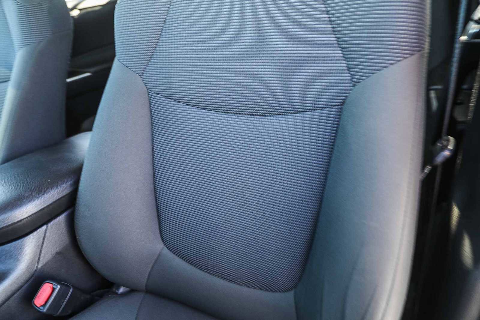 Certified 2022 Toyota RAV4 LE image 25