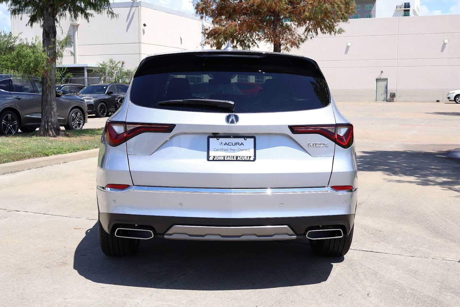 Certified 2026 Acura MDX w/ Technology Package FWD image 5