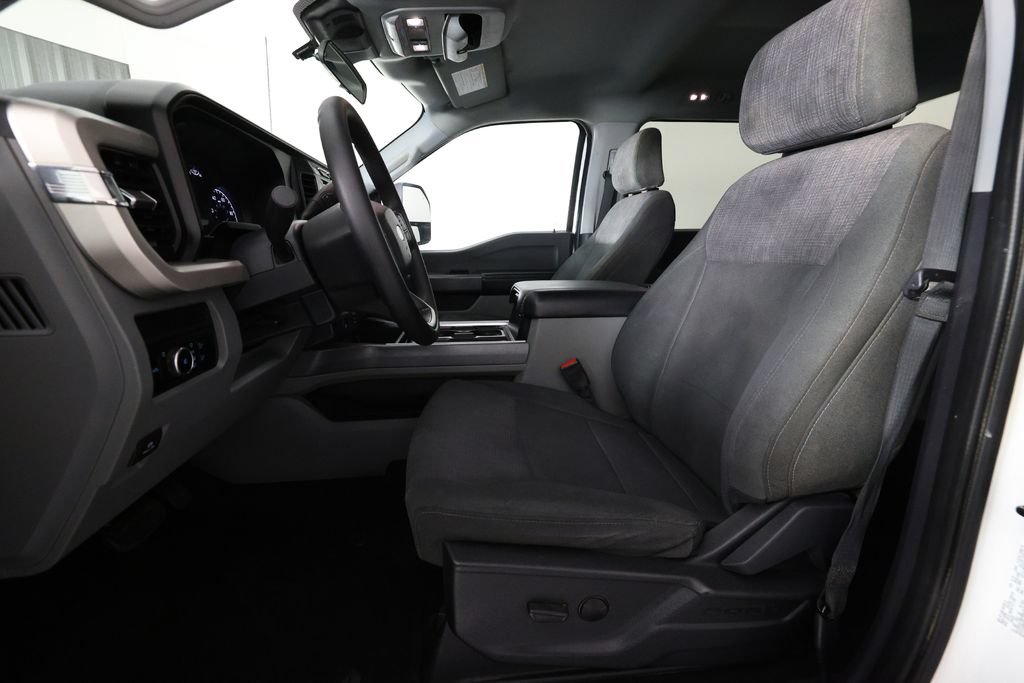 Used 2024 Ford F250 XLT w/ FX4 Off-Road Package AWD/4WD image 14