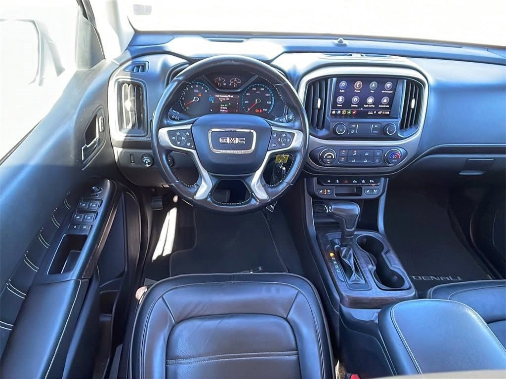 Used 2021 GMC Canyon Denali image 17